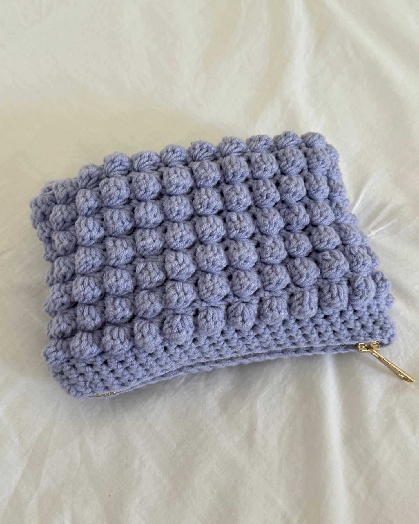 Bobble pouch in purple