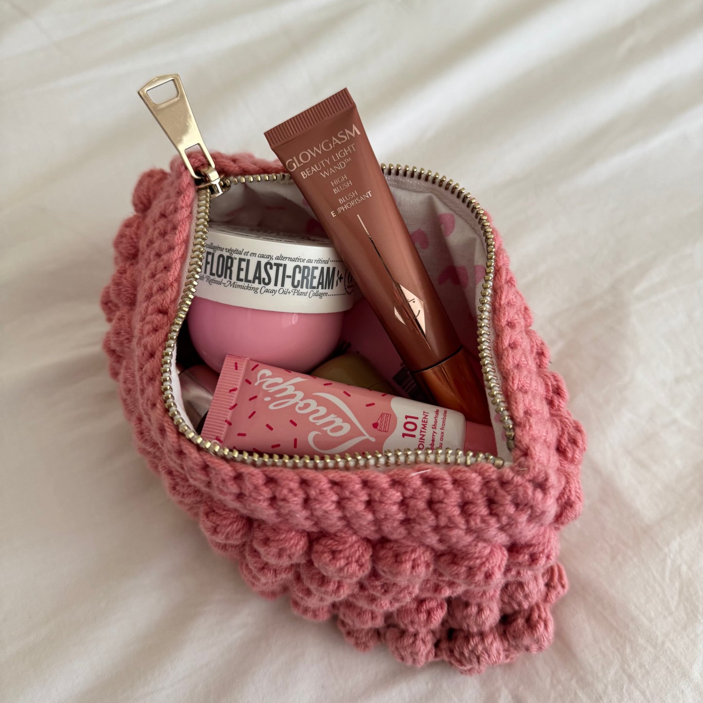 Bobble pouch in rose