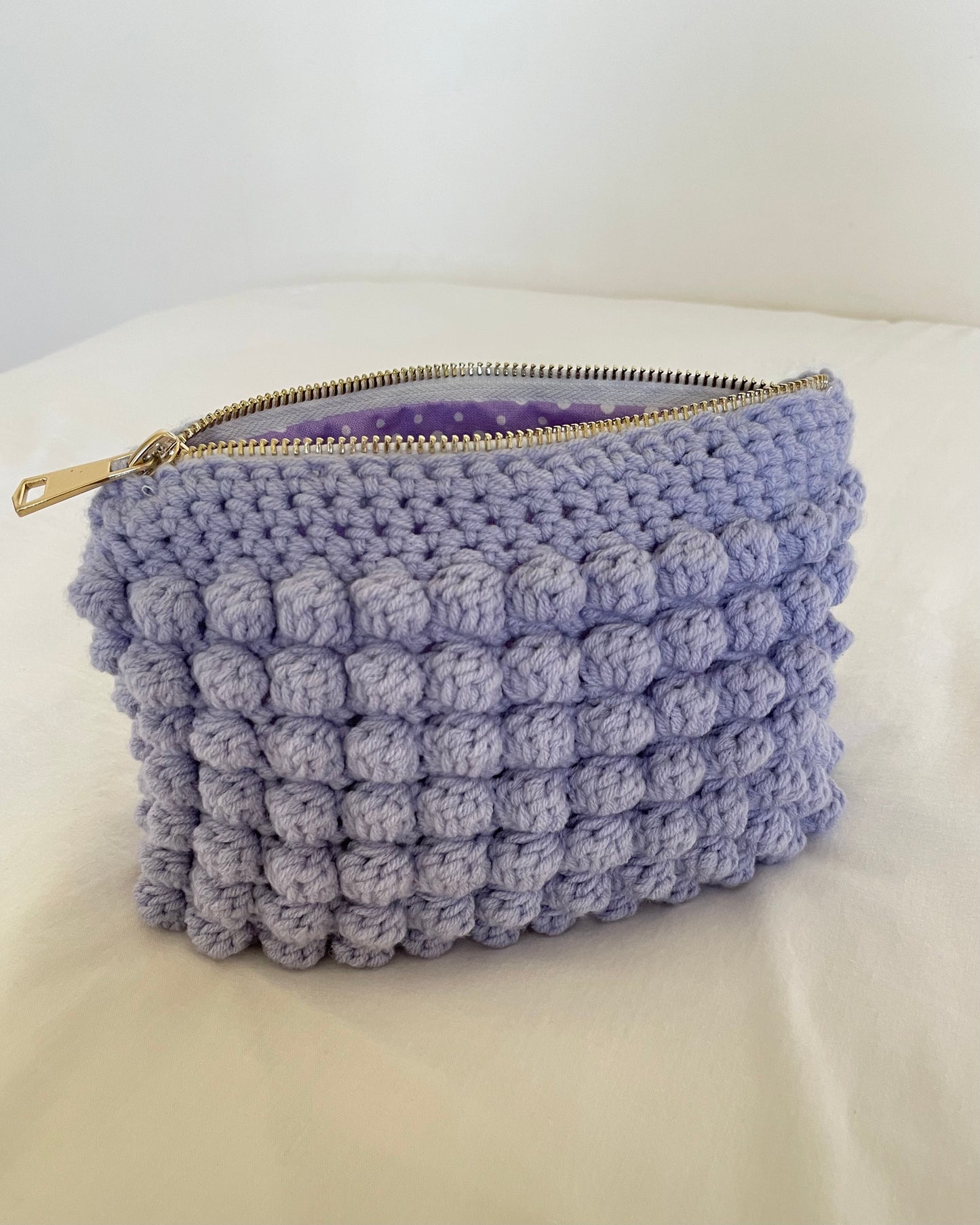 Bobble pouch in purple