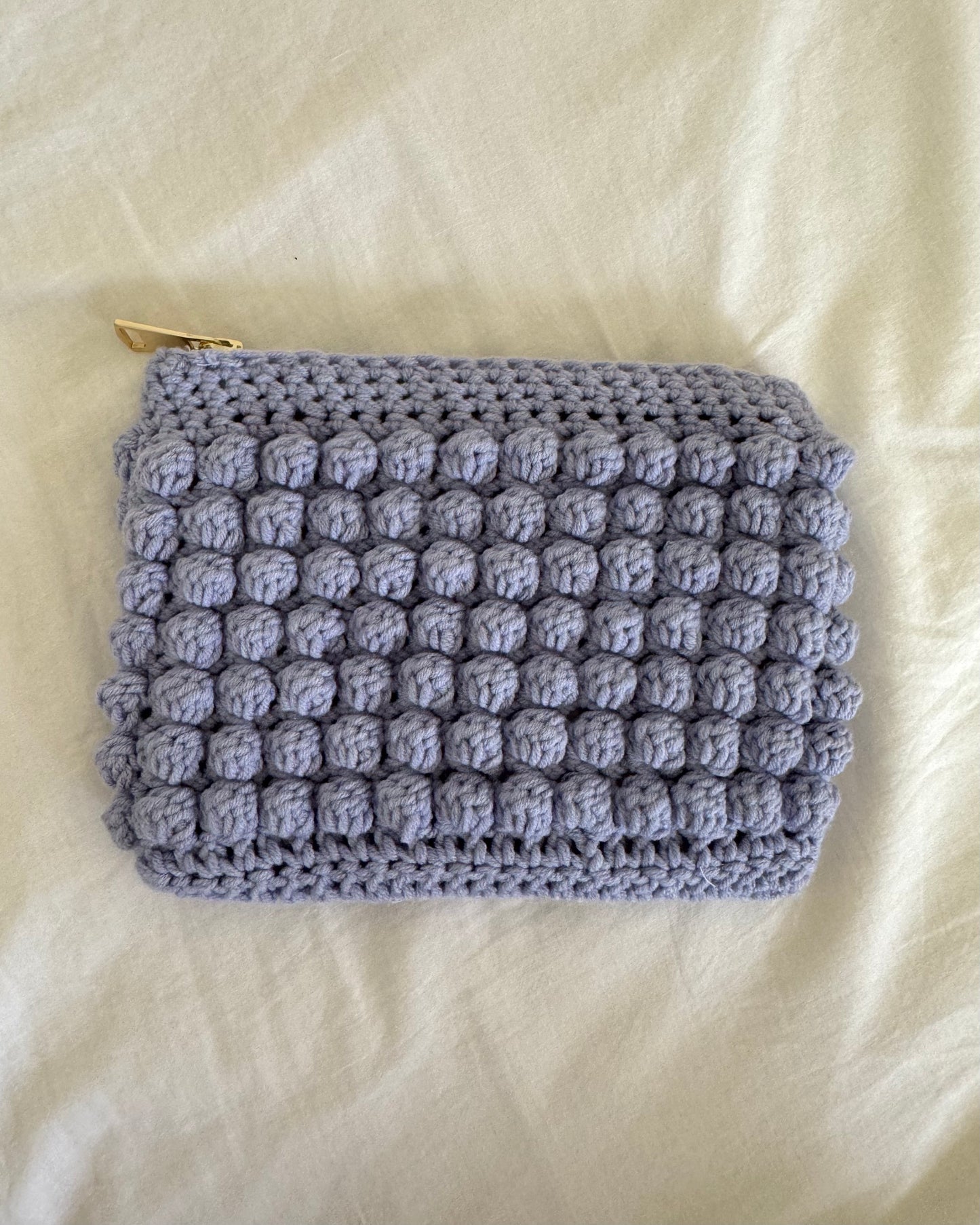 Bobble pouch in purple