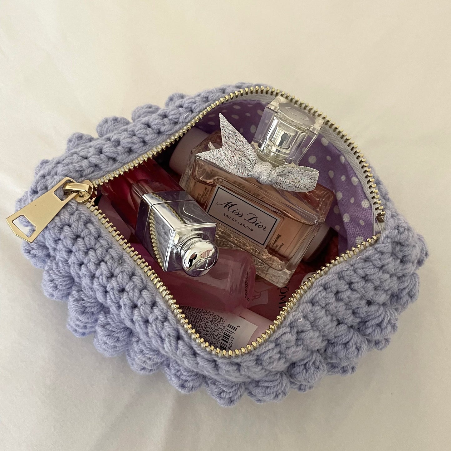 Bobble pouch in lavender
